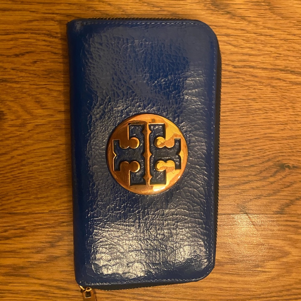 Tory Burch Wallet
